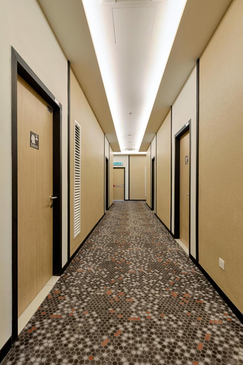 Mtree Hotel Nilai - Klia Airport Екстериор снимка